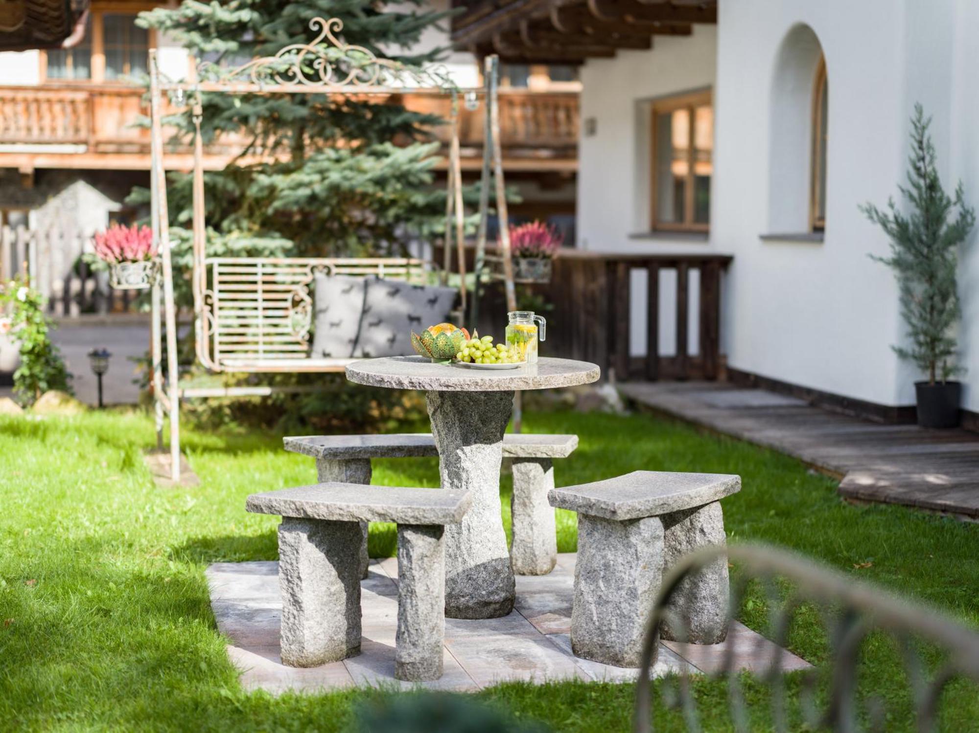 S'Doerfl Chalets Mayrhofen Exterior foto