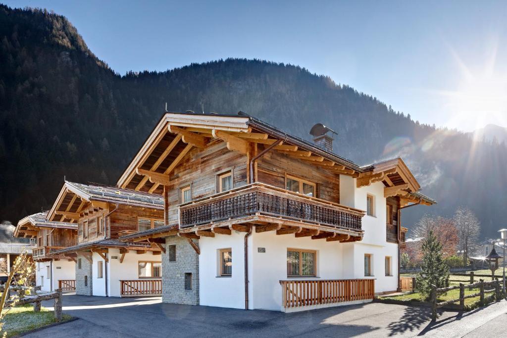 S'Dorfl Chalets Vila Mayrhofen Exterior foto